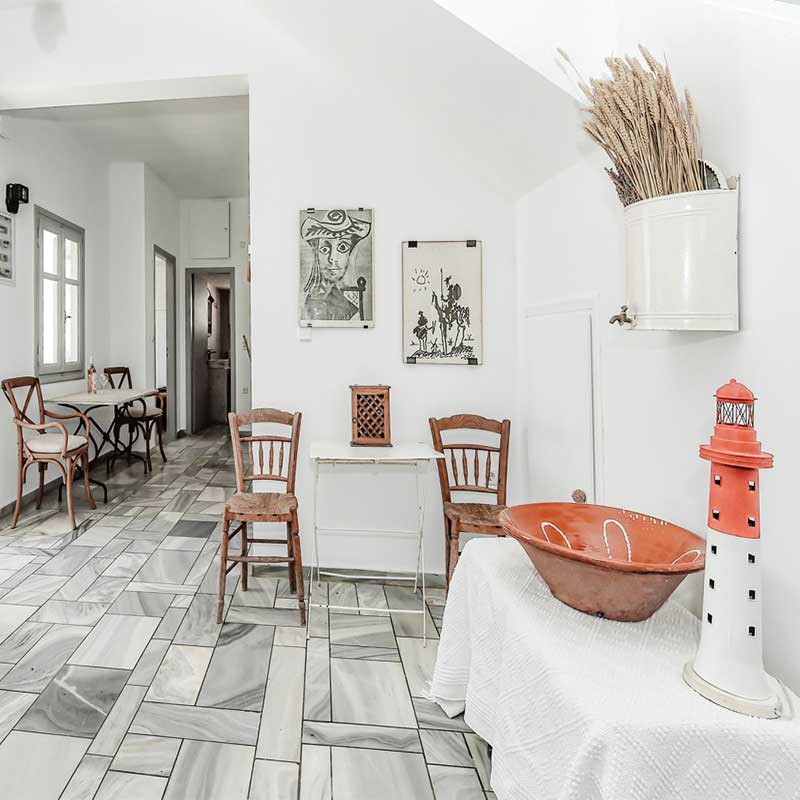 Blanc Tinos interior 4